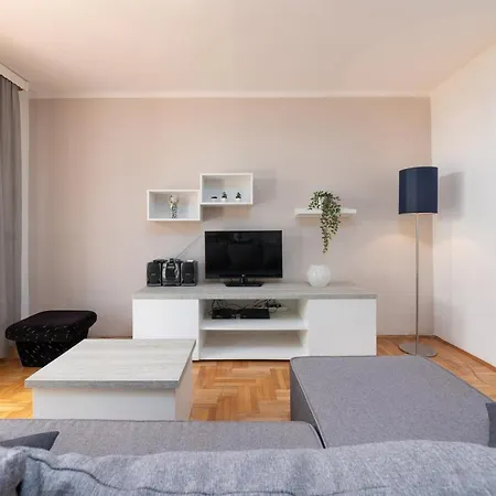Holiday home Kuca Ruzic