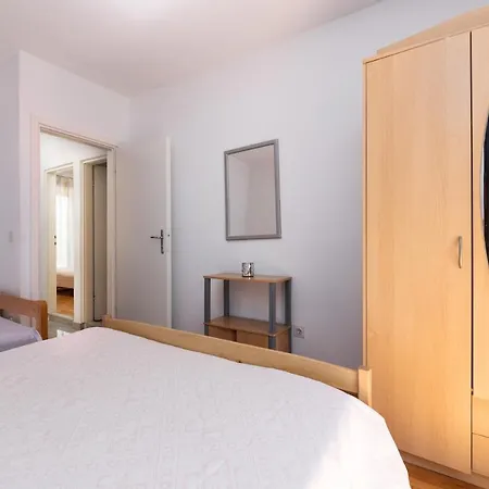 Kuca Ruzic Holiday home