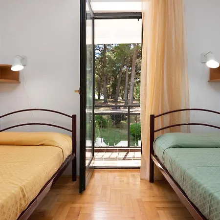 Kuca Ruzic Holiday home *